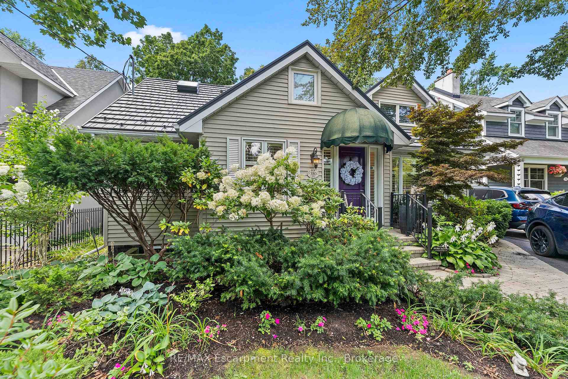 380 Watson Avenue, Oakville, ON, exterior