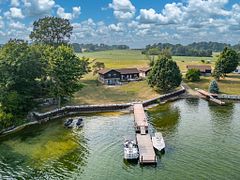 199 & 213 Leone's Cove Lane, Frontenac Islands, ON, exterior