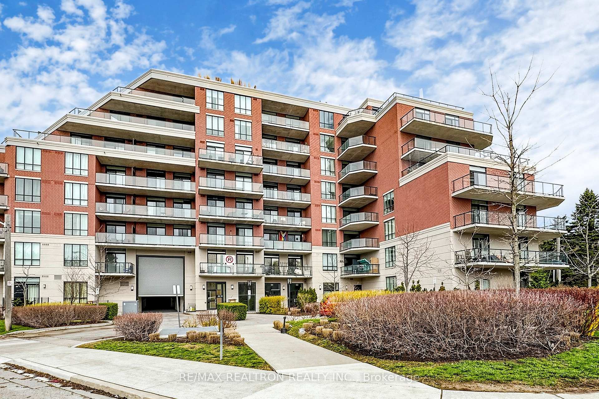 108 - 3655 Kingston Road, Toronto E08, ON, exterior