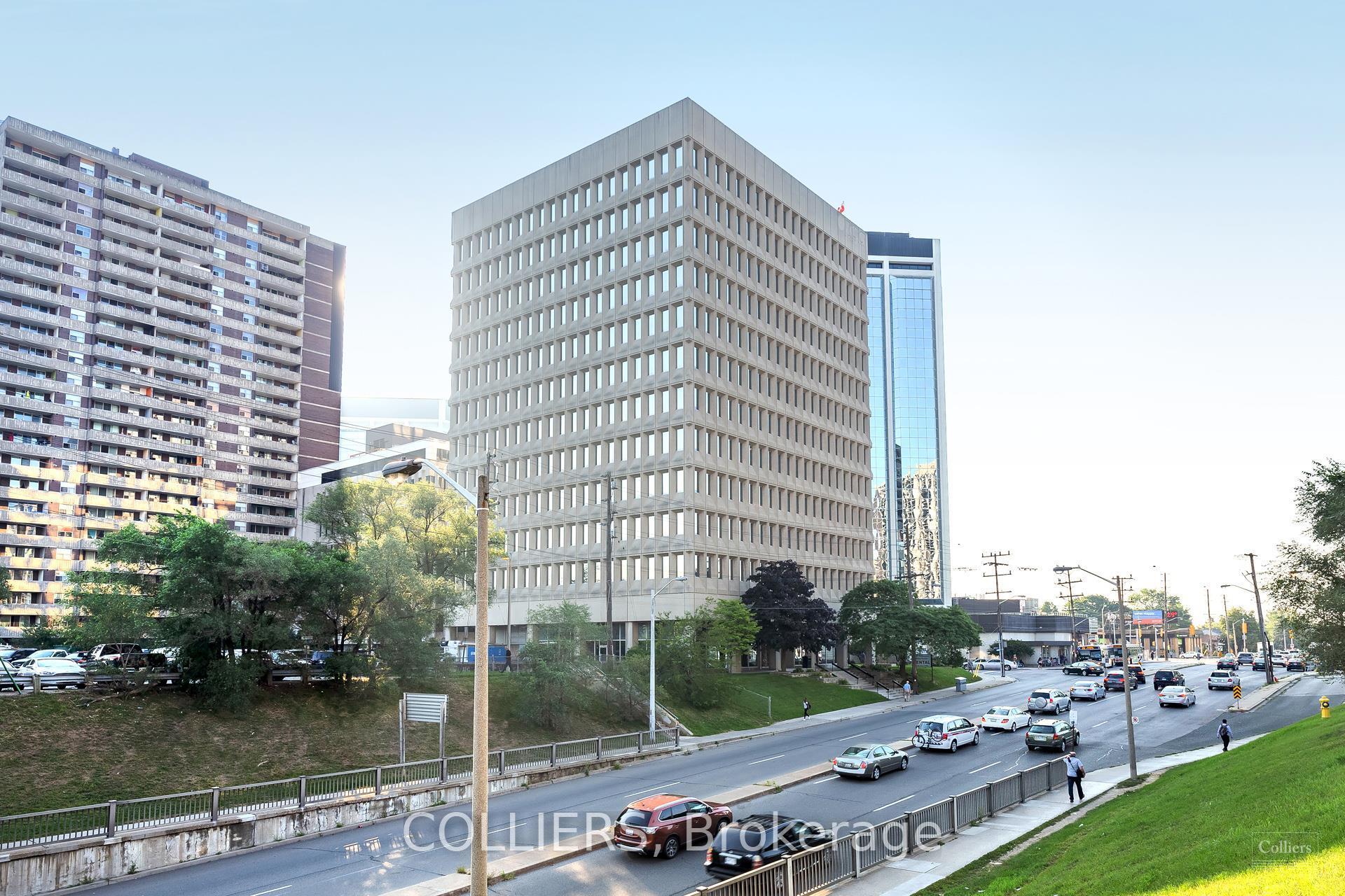 808 - 1243 Islington Avenue, Toronto W08, ON, exterior