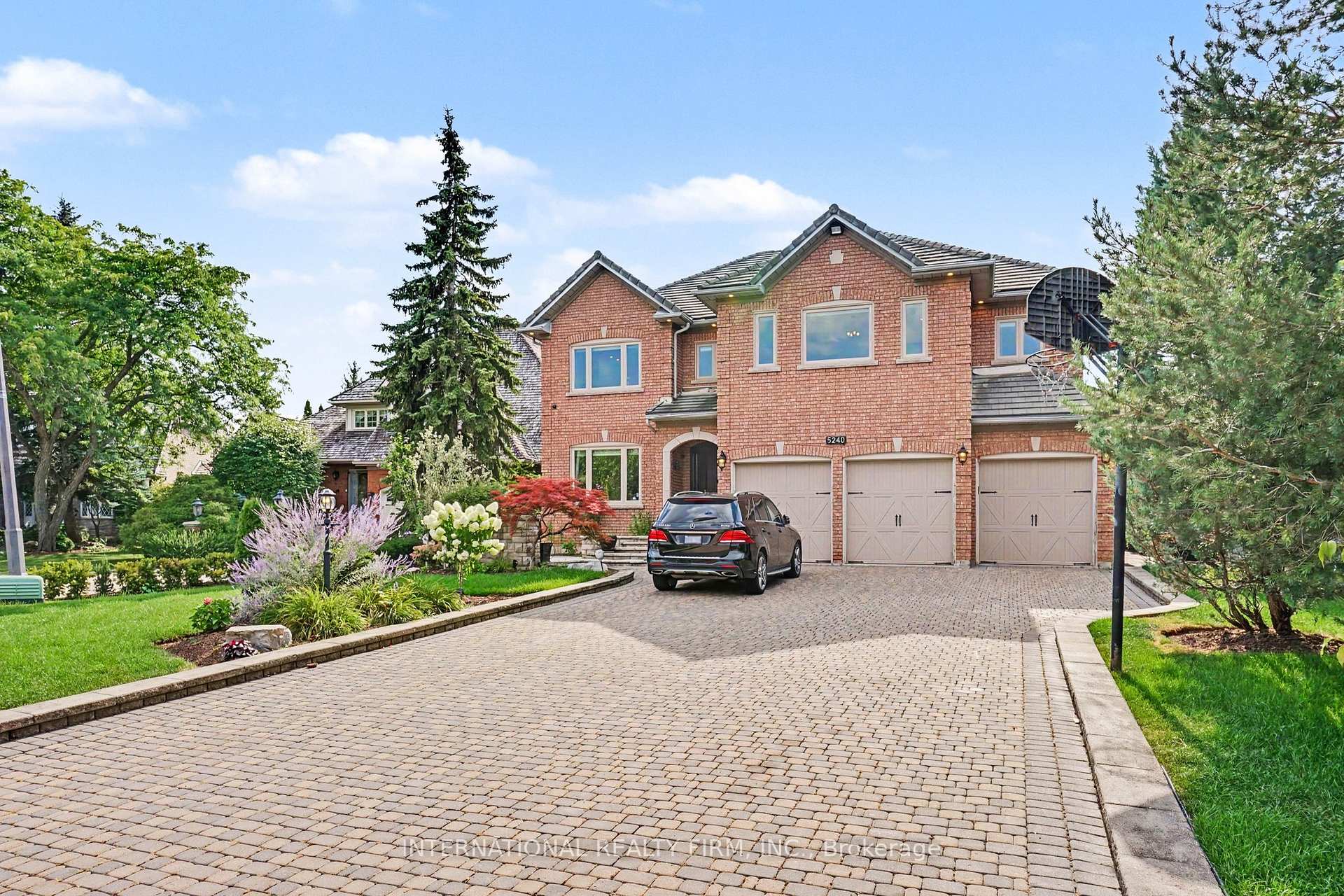 5240 Elmridge Drive, Mississauga, ON, exterior