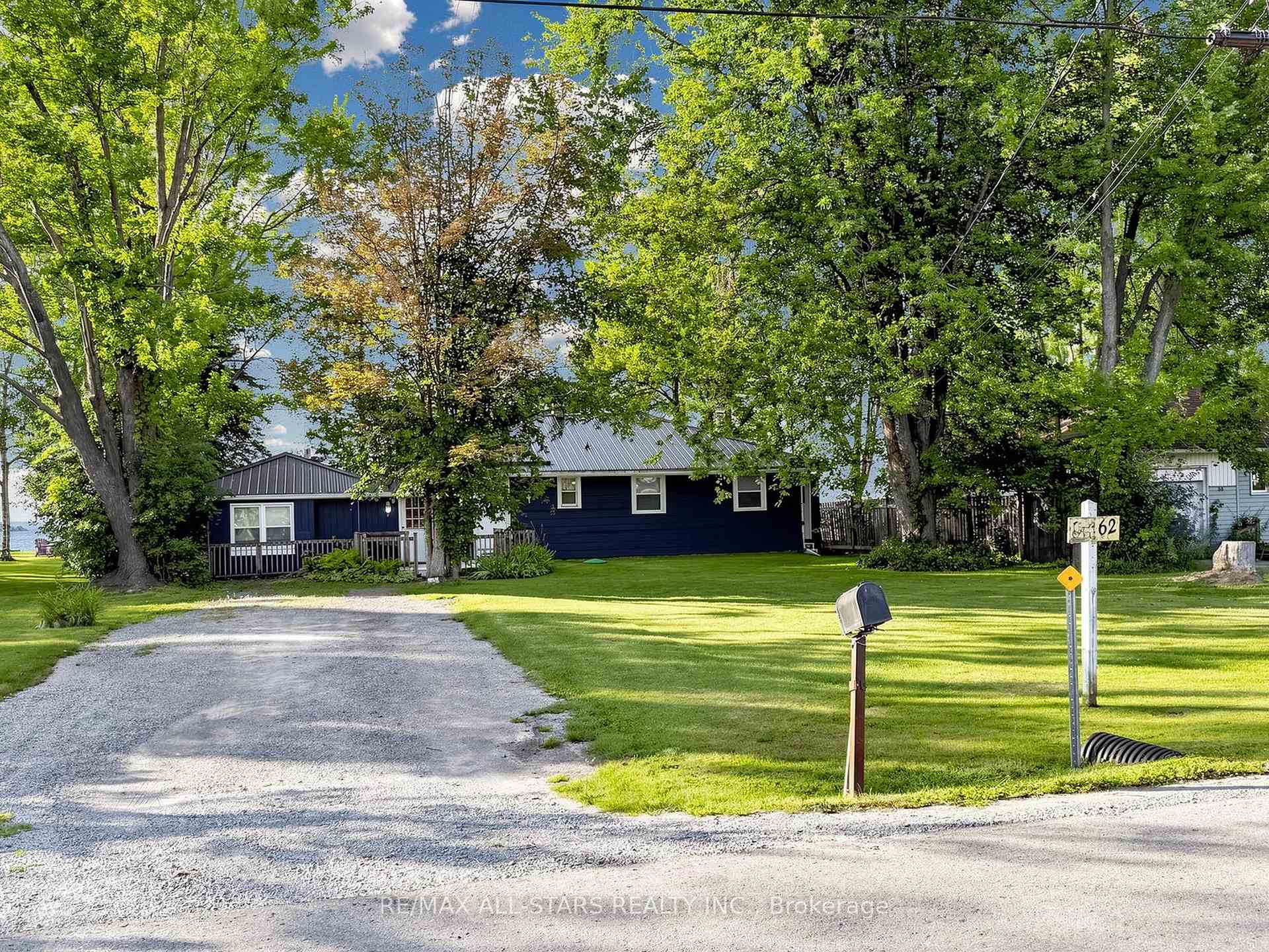 62 Irving Drive, Georgina, ON, exterior