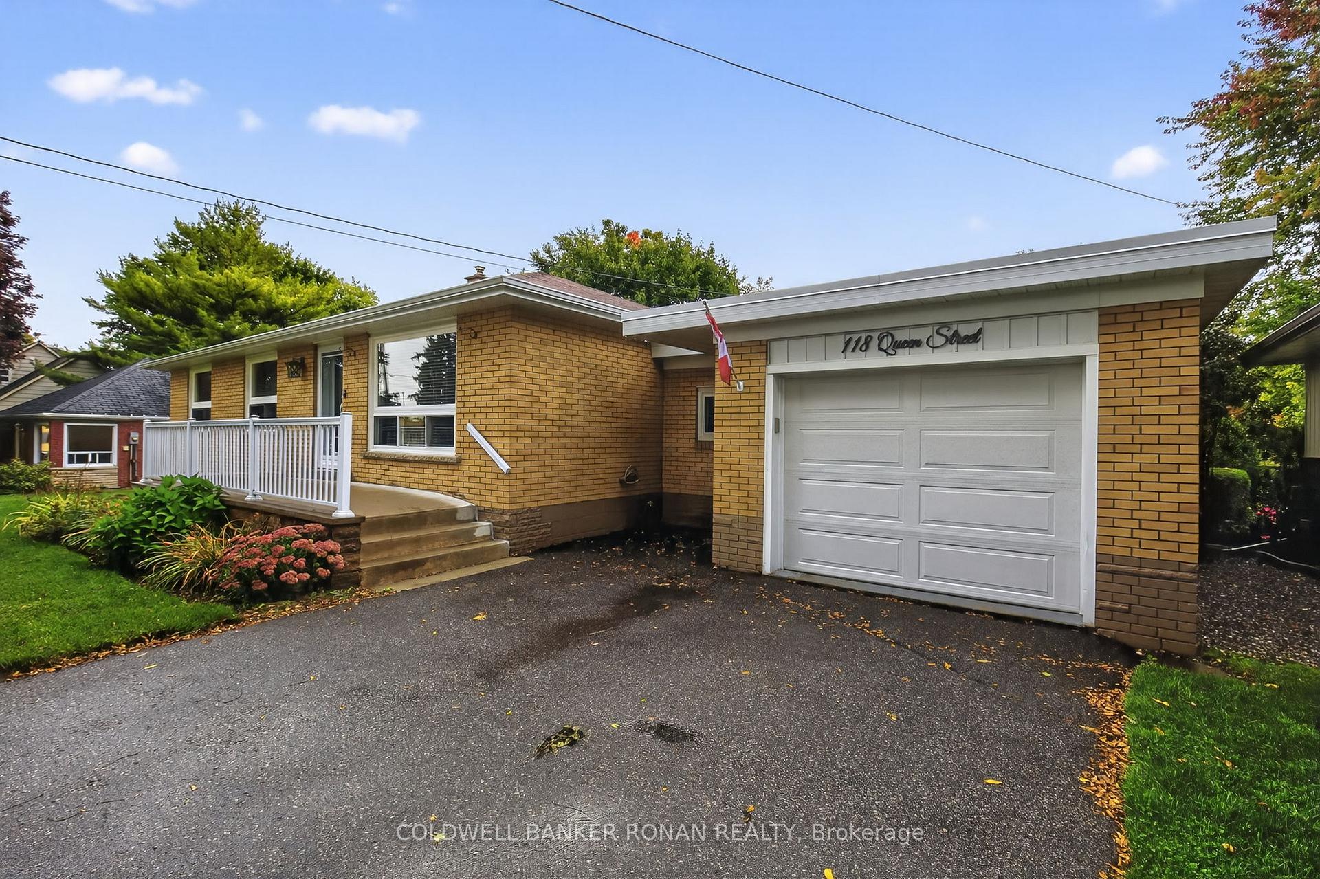 118 Queen Street, Bradford West Gwillimbury, ON, exterior