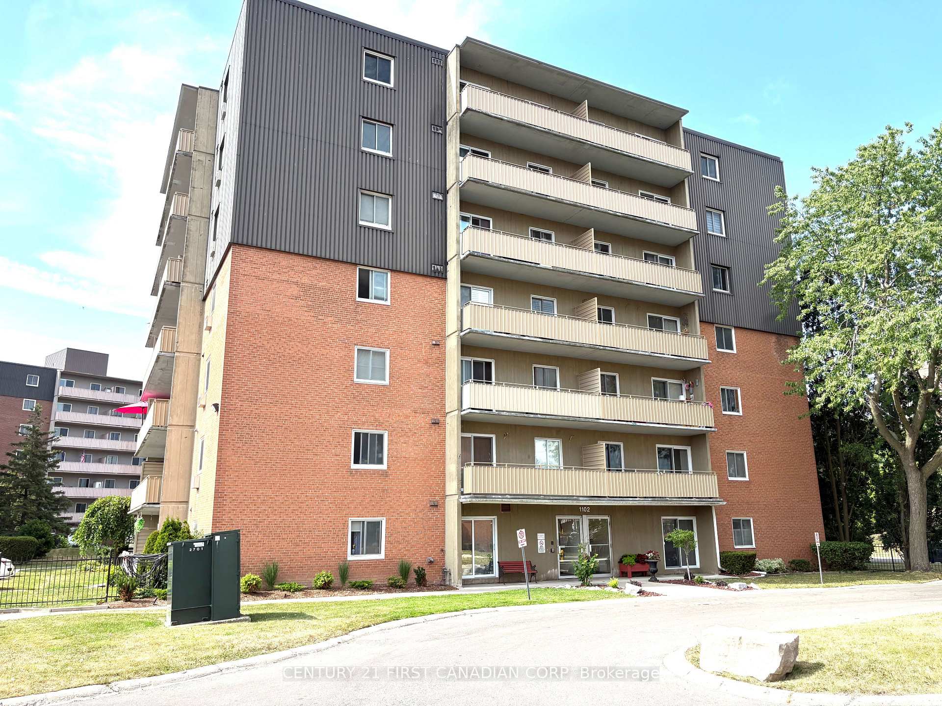 601 - 1102 Jalna Boulevard, London South, ON, exterior