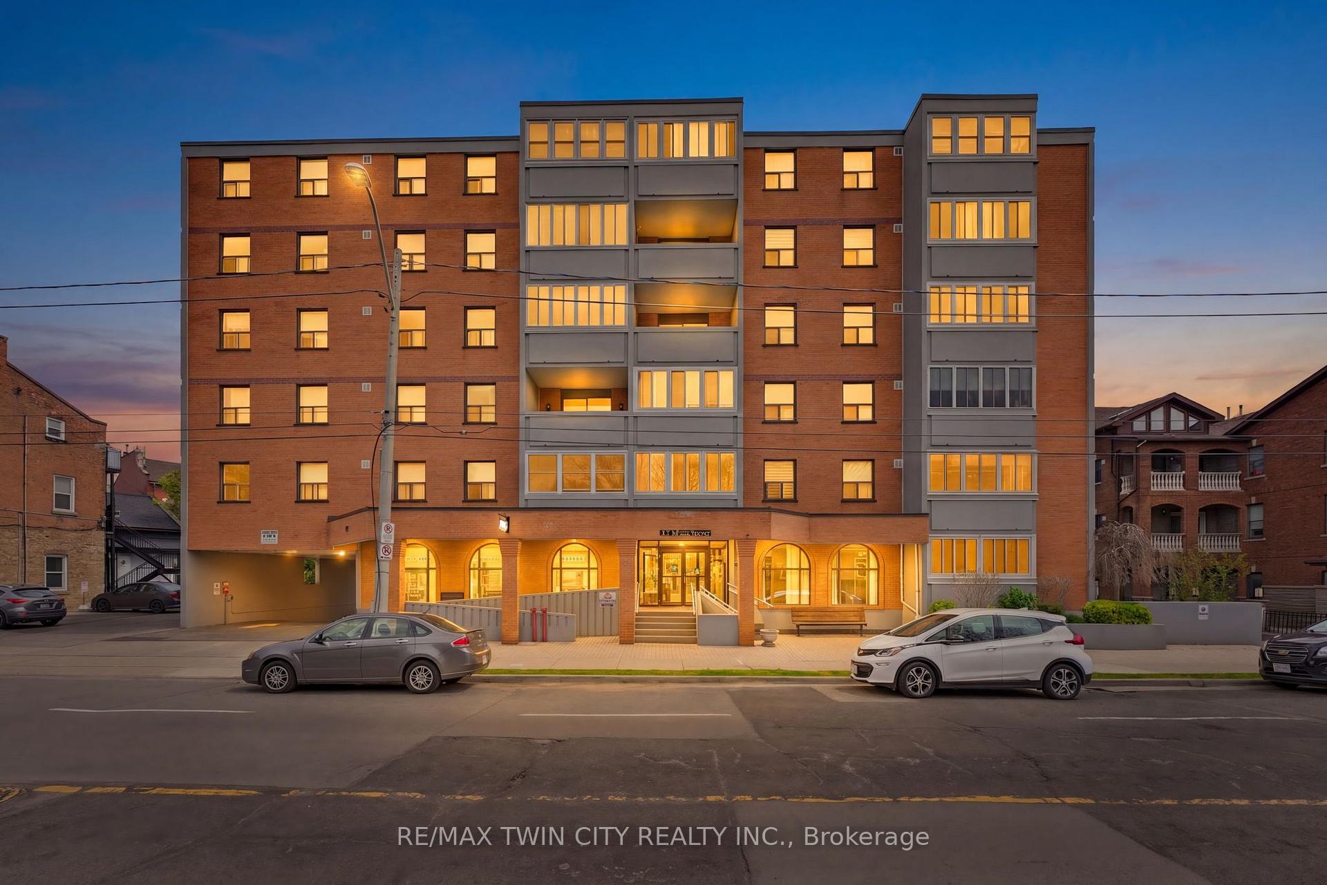 203 - 23 Main Street, Hamilton, ON, exterior