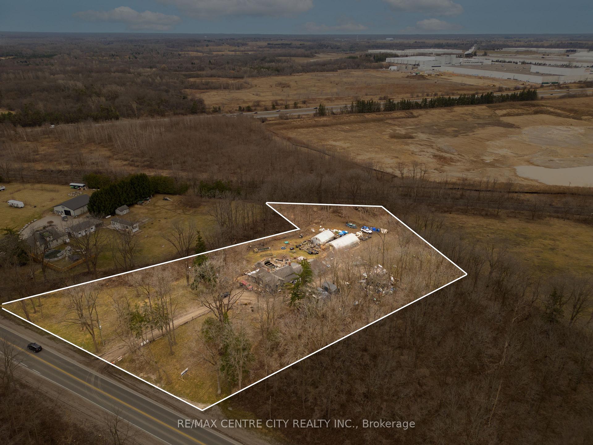 369 Paris Road, Brant, ON, exterior