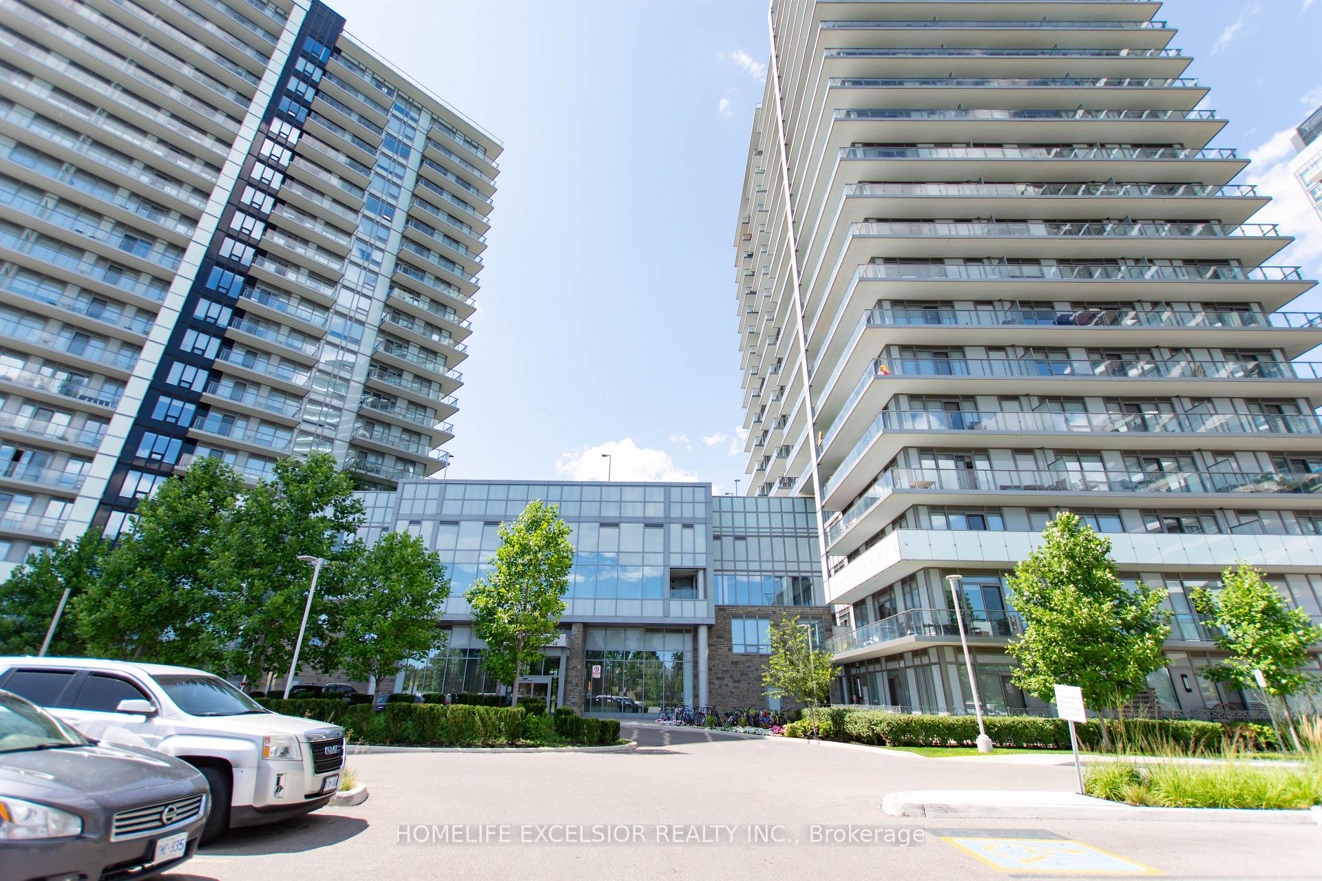 804 - 4675 Metcalfe Avenue, Mississauga, ON, exterior