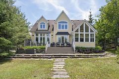 7 - 1214 Hamilton Road, Minden Hills, ON, exterior