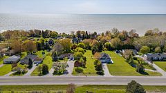 72189 Bluewater Highway, Bluewater, ON, exterior