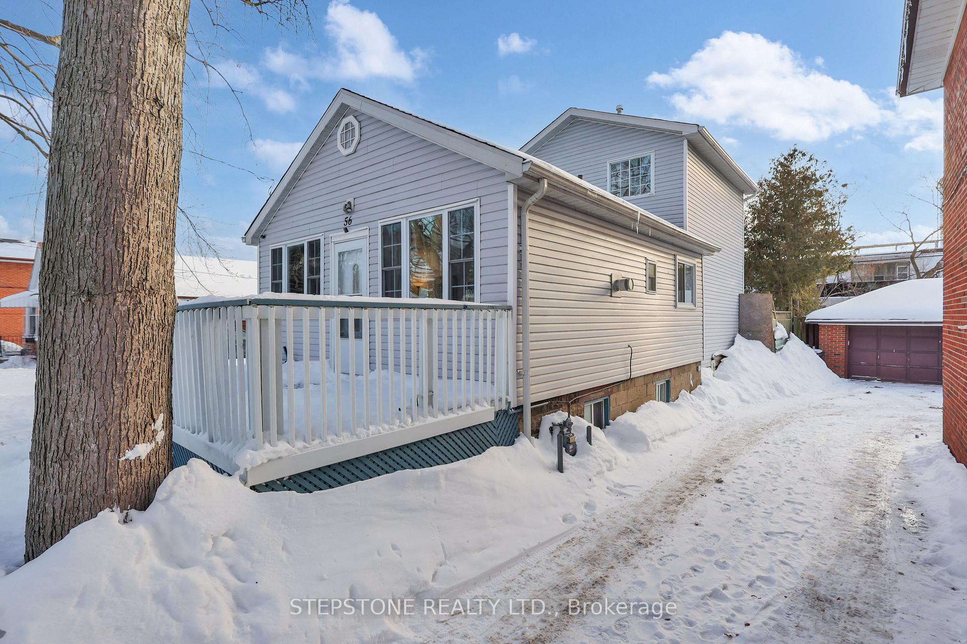 56 41st Street W, Toronto W06, ON, exterior
