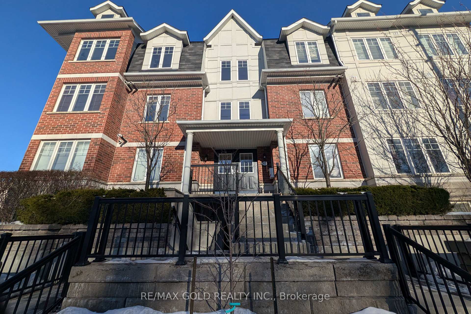 26 - 671A Warden Avenue, Toronto E04, ON, exterior