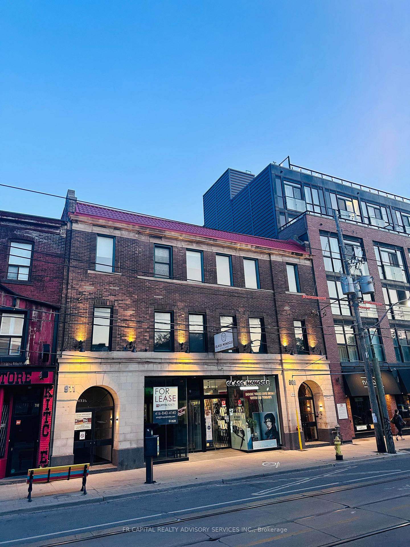 101 - 909 Queen Street E, Toronto E01, ON, exterior