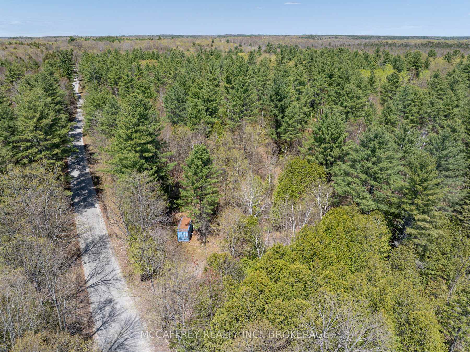 1088 KASHWAKAMAK LAKE Road, Frontenac, ON, exterior