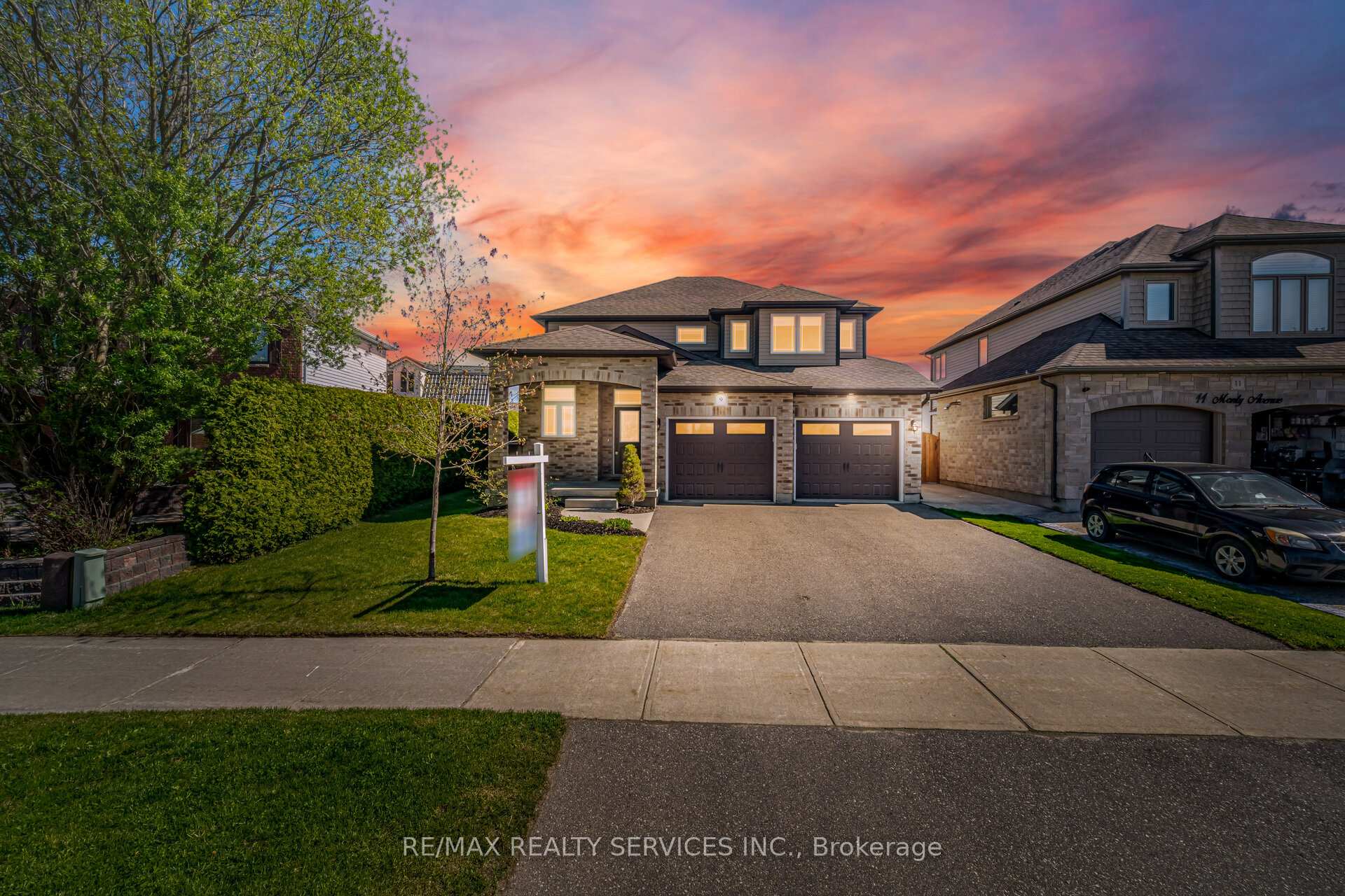 9 Monty Avenue, East Luther Grand Valley, ON, exterior