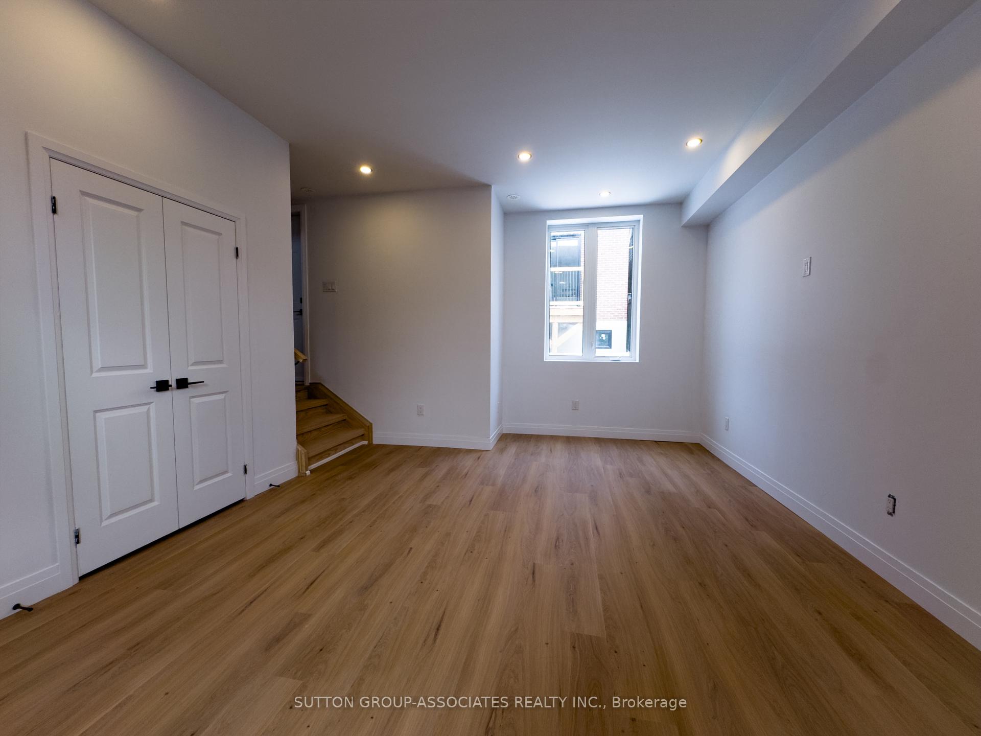 Laneway - 62 Hartley Avenue, Toronto W04, ON, exterior