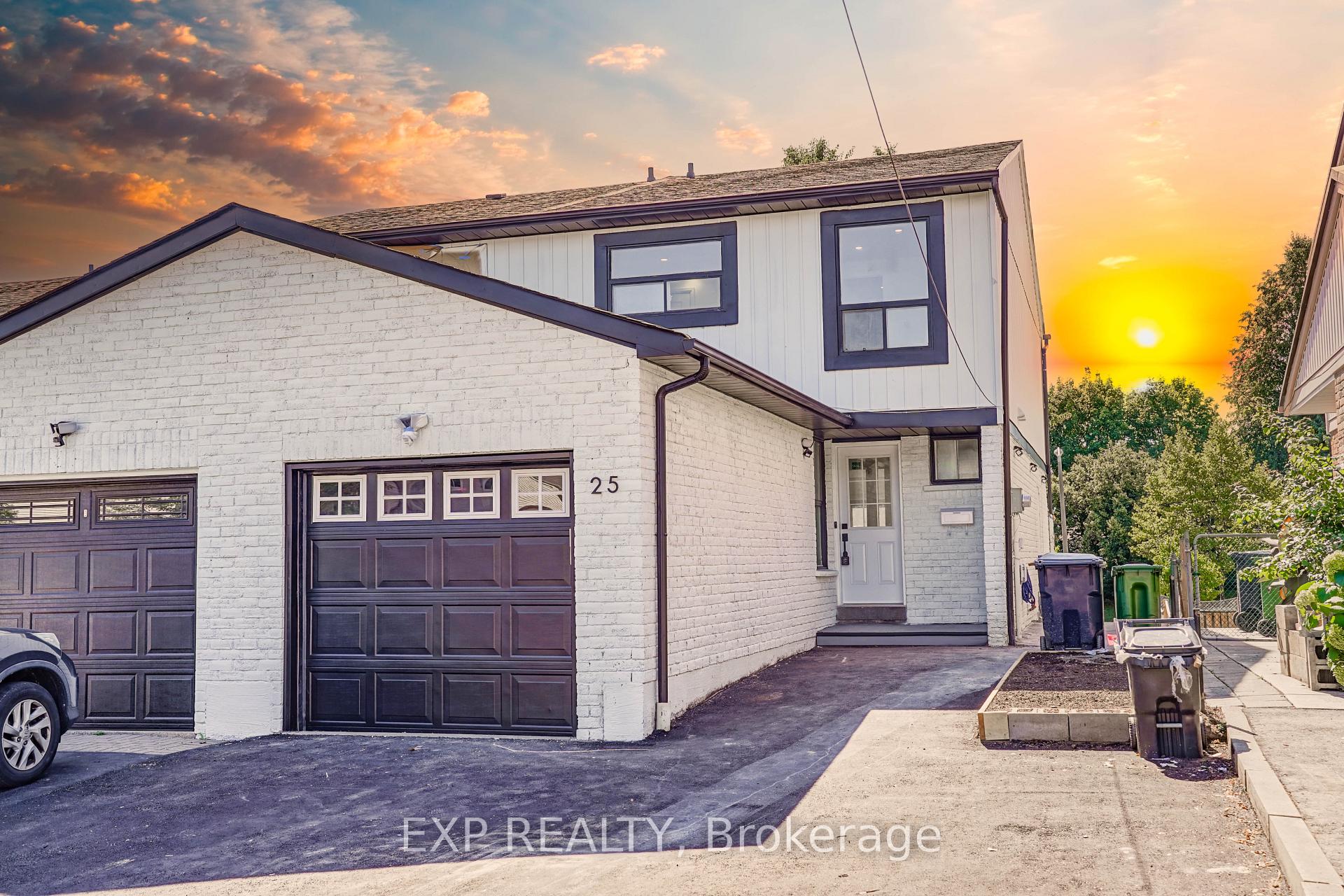 25 Nabob Crescent, Toronto E11, ON, exterior