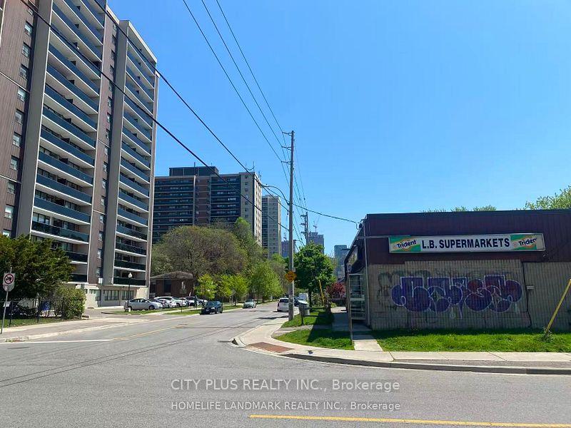 391 Lumsden Avenue, Toronto E03, ON, exterior