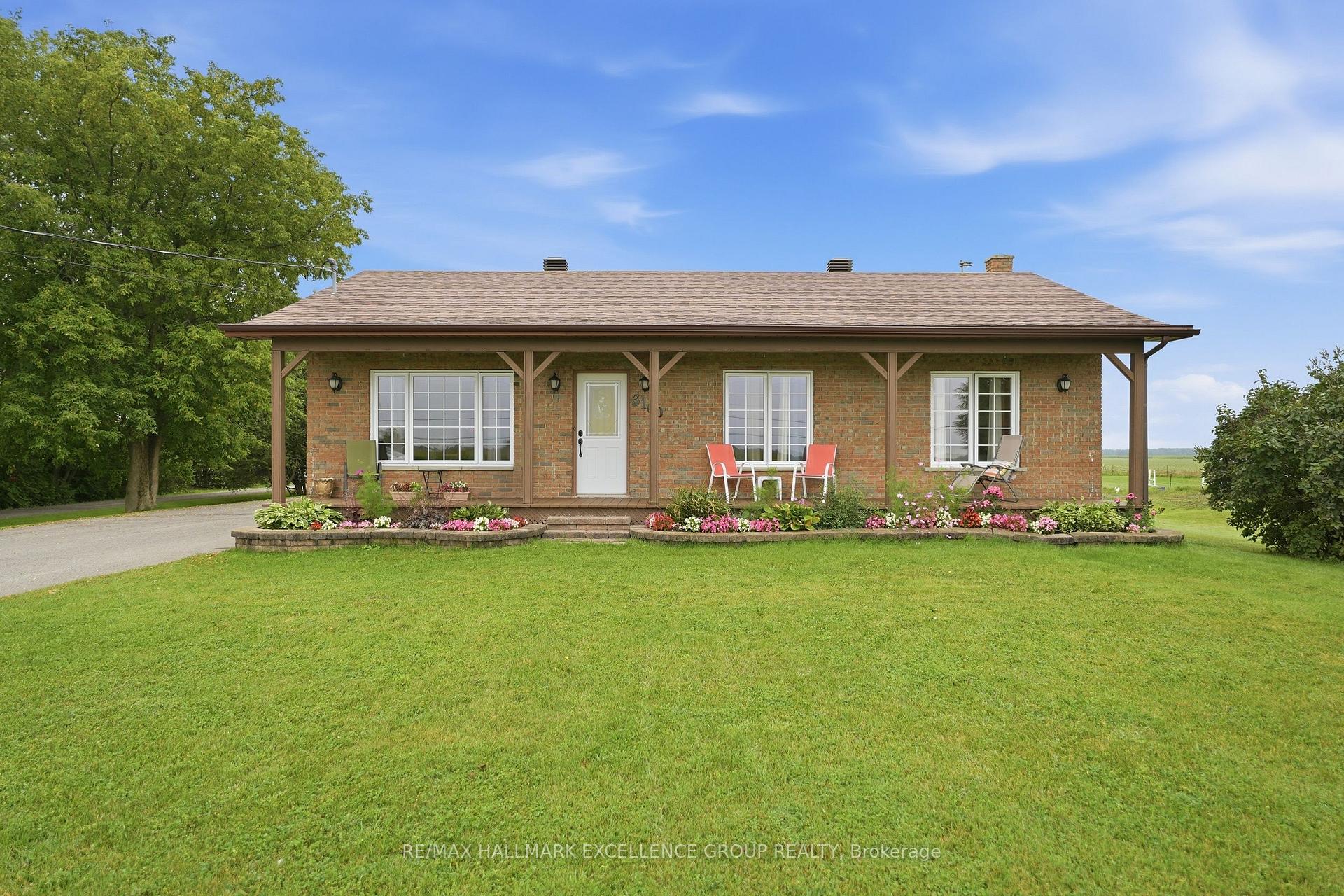 3160 Dunning Road, Orleans - Cumberland and Area, ON, exterior