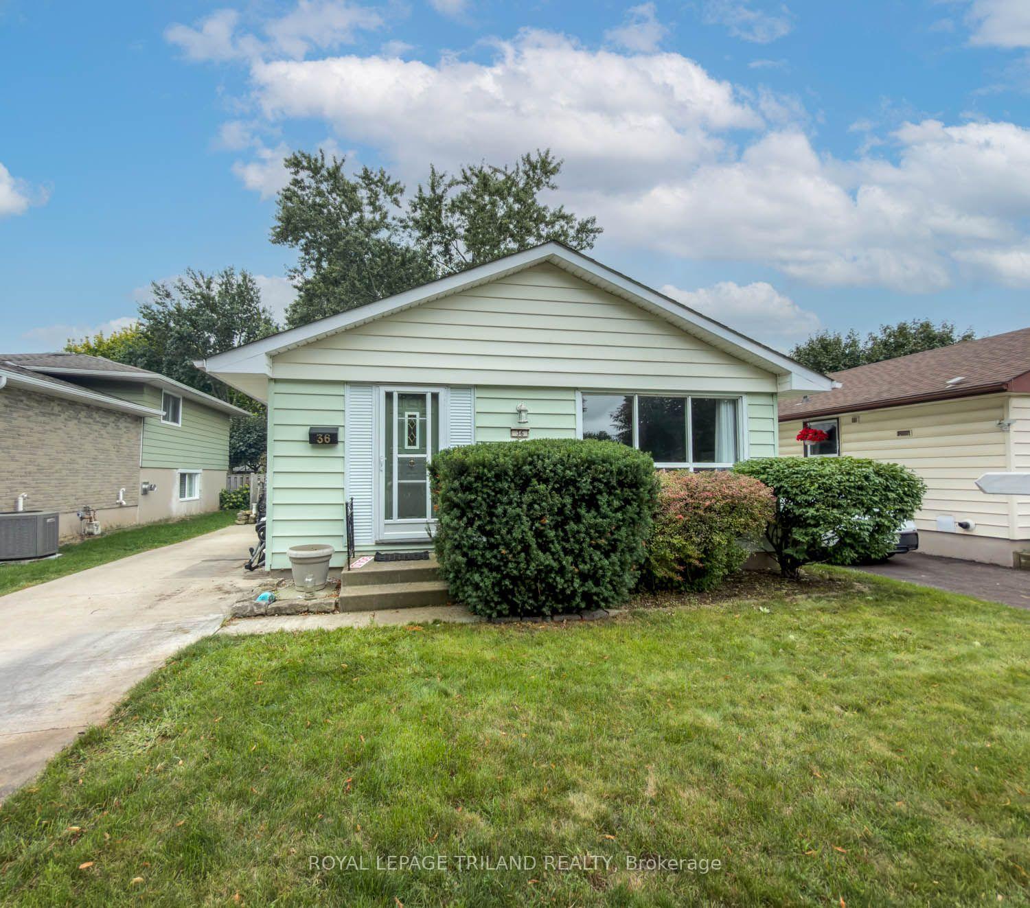 36 Upcott Crescent, London South, ON, exterior