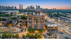 Cy-02 - 25 Agnes Street, Mississauga, ON, exterior