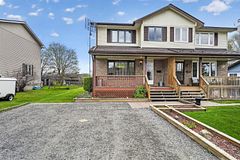 5126 Meadowland Drive W, Edwardsburgh/Cardinal, ON, exterior