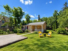 70 High Street, Barrie, ON, exterior
