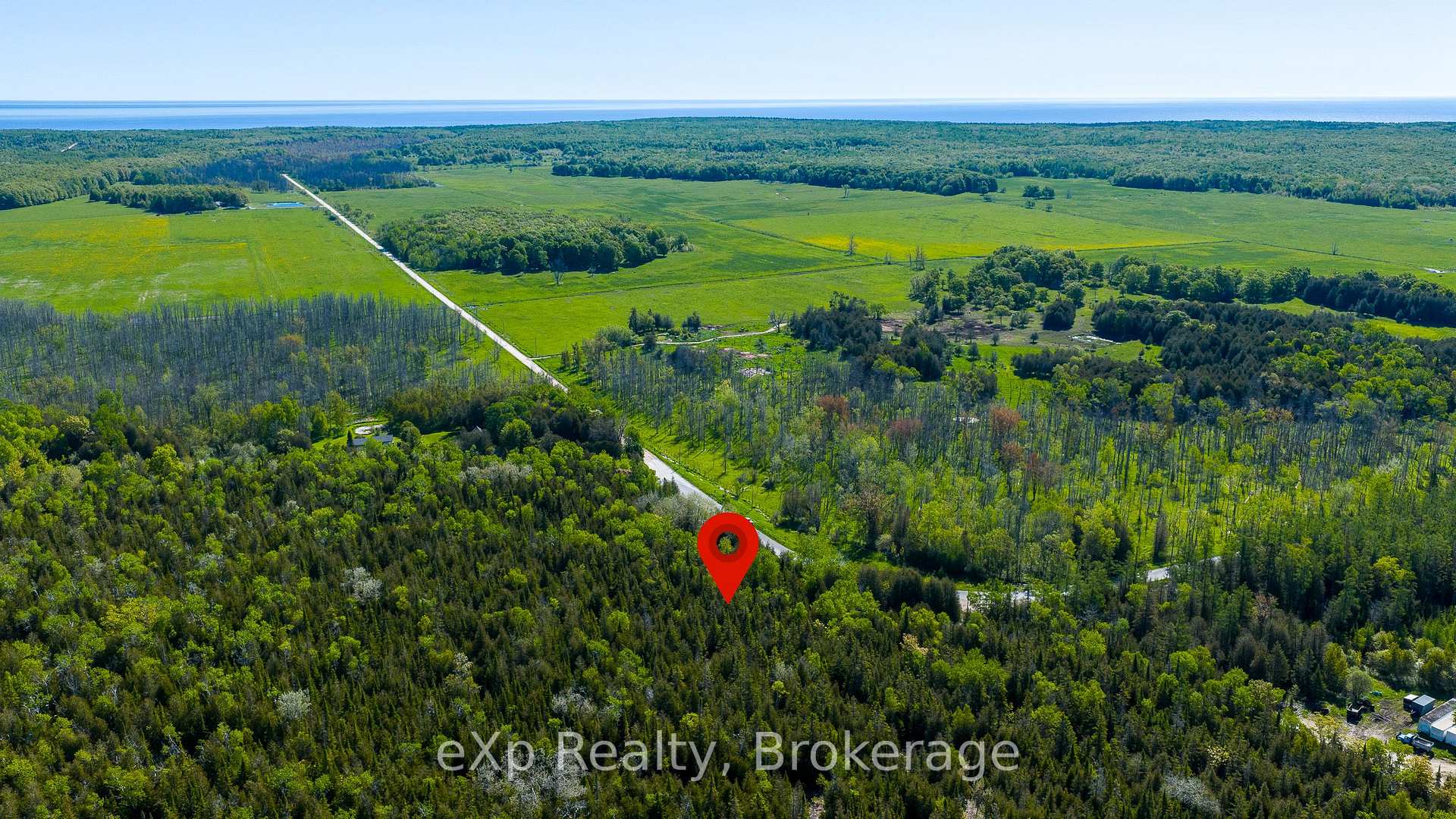 205 East Road, Northern Bruce Peninsula, ON, exterior