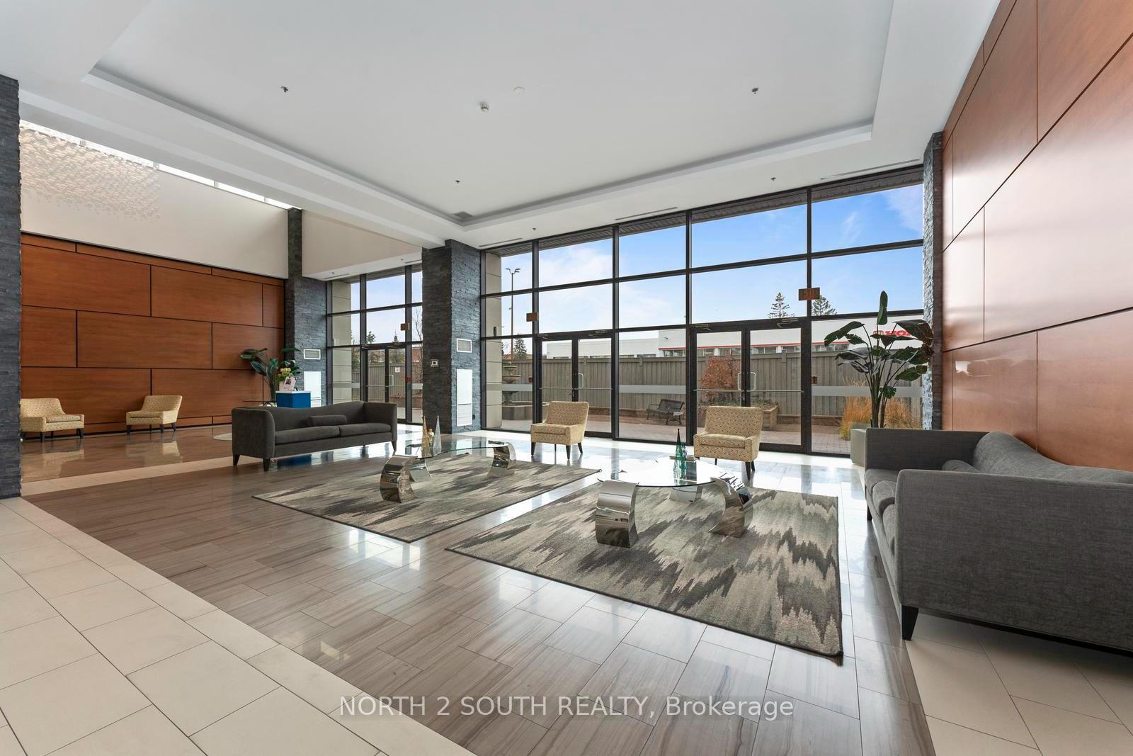 1015 - 12 Woodstream Boulevard, Vaughan, ON, exterior