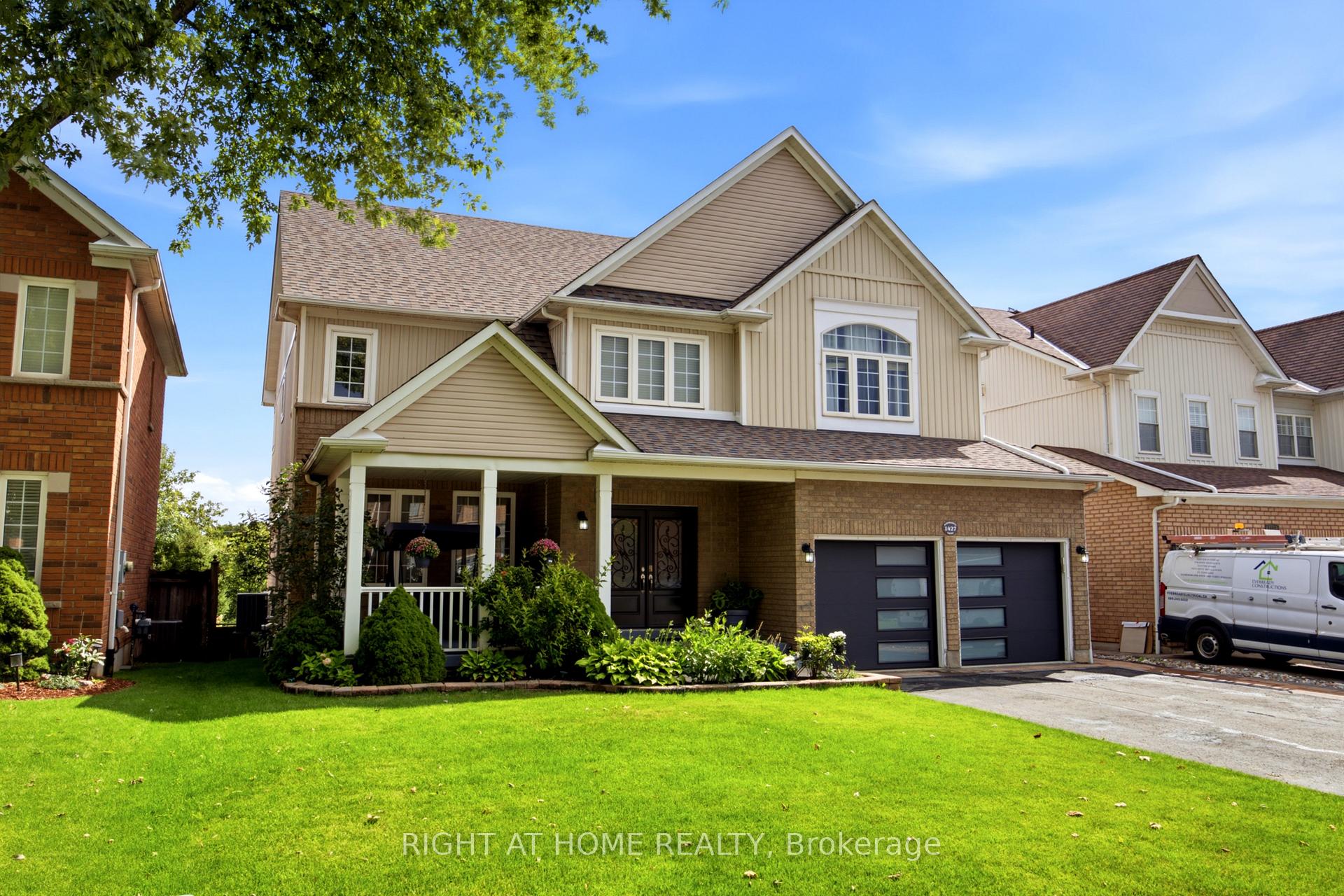 1427 Aldergrove Court, Oshawa, ON, exterior