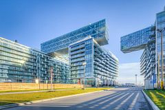302 - 39 Queens Quay E, Toronto C08, ON, exterior