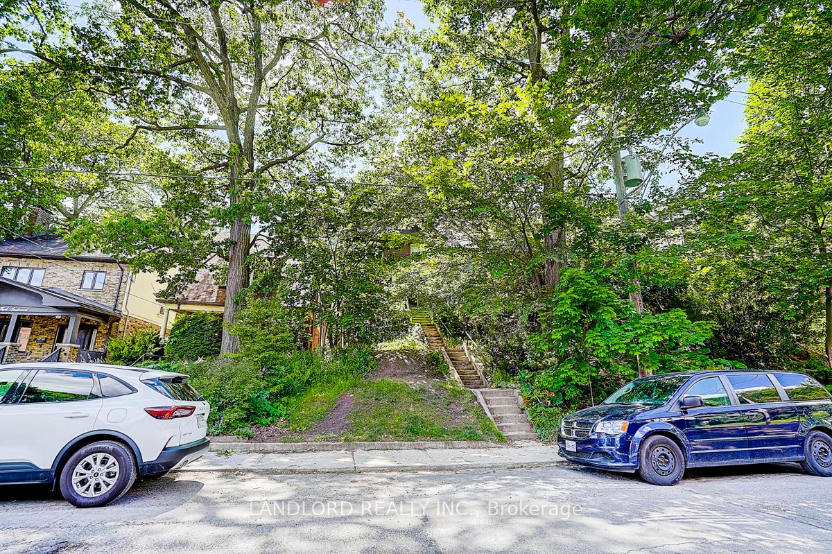 Upper Unit - 92 Neville Park Boulevard, Toronto E02, ON, exterior