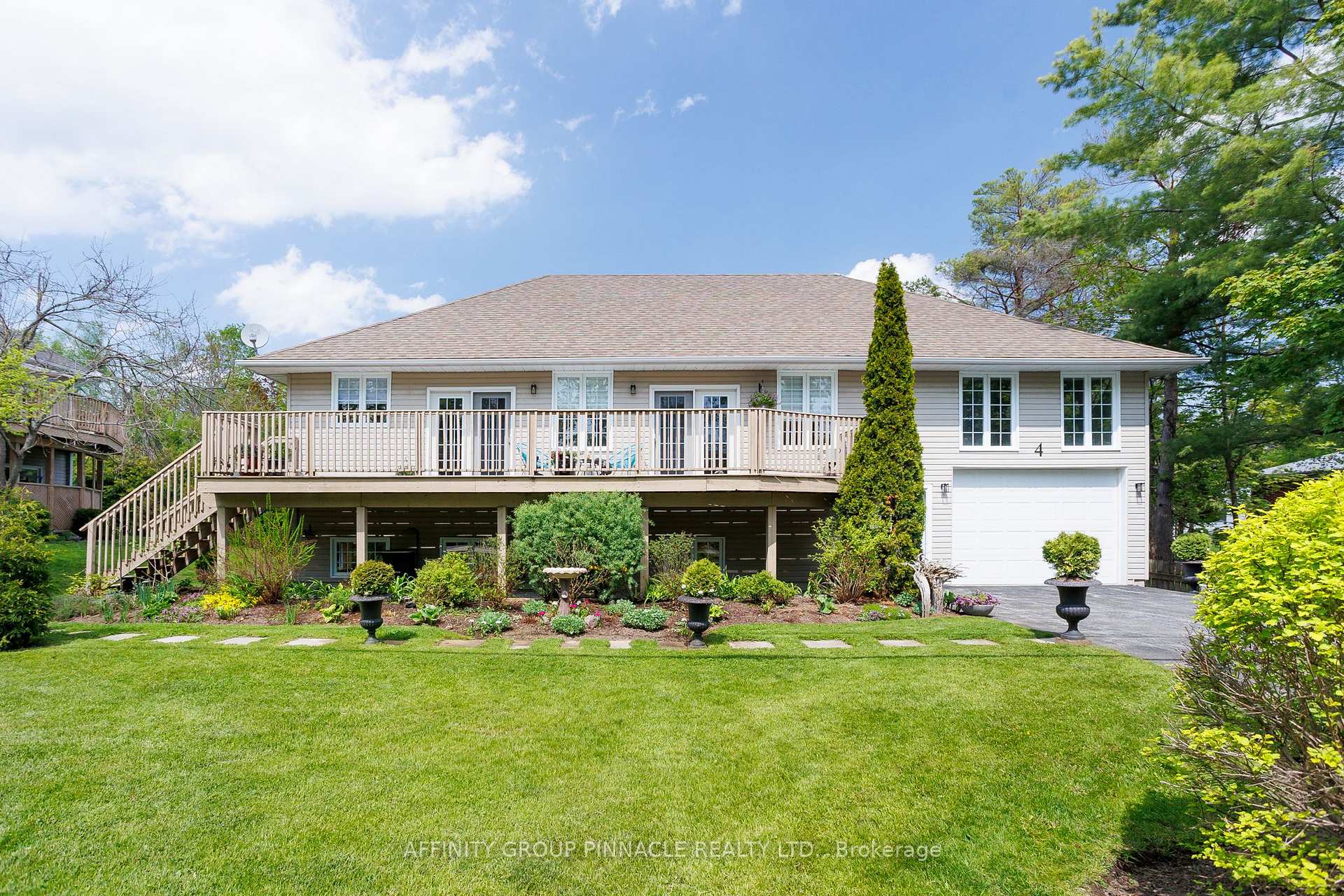 4 Head Street, Kawartha Lakes, ON, exterior