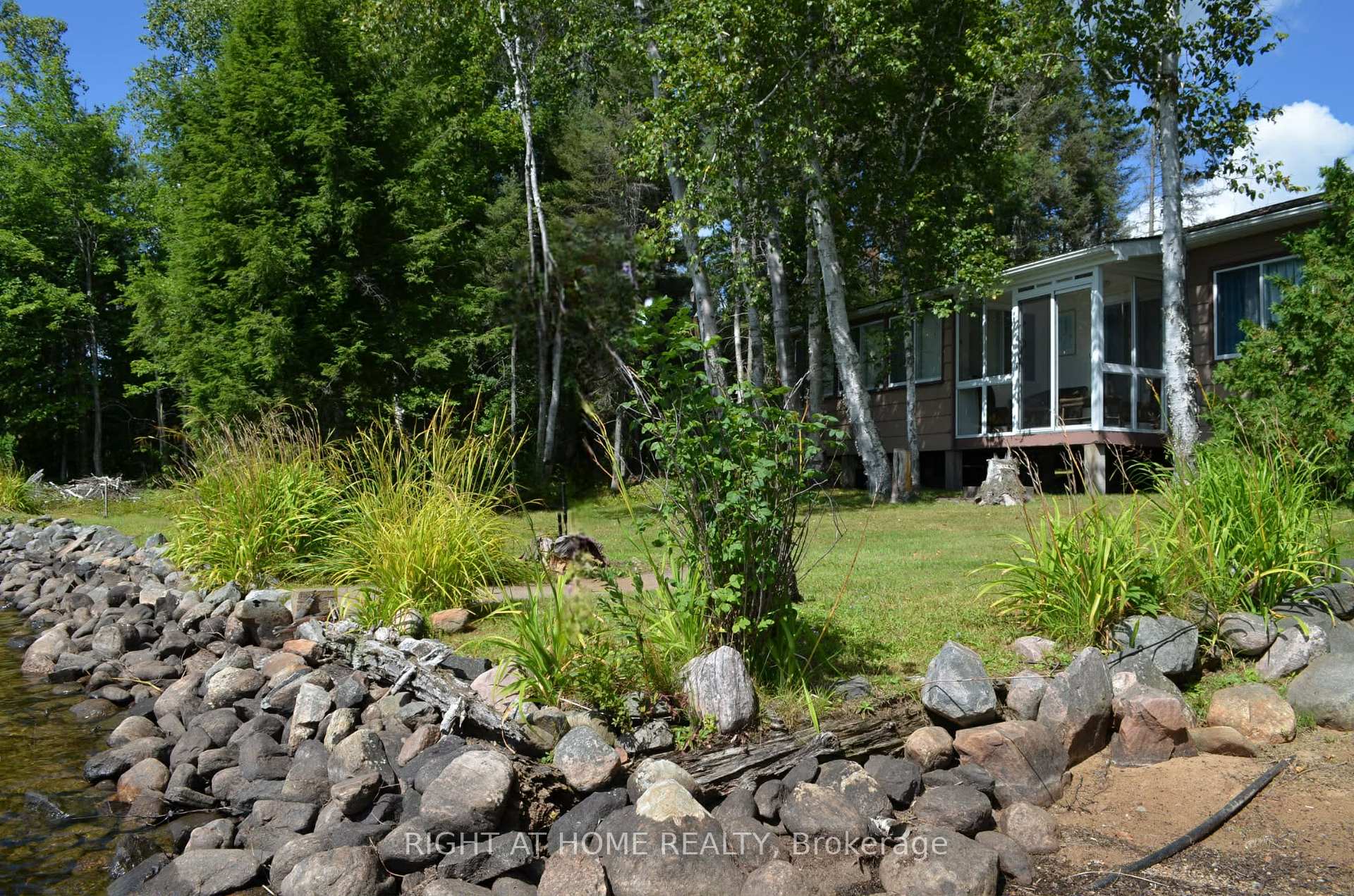 37 Willards Lane, South River, ON, exterior