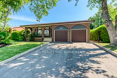 323 Warminster Drive S, Oakville, ON, exterior