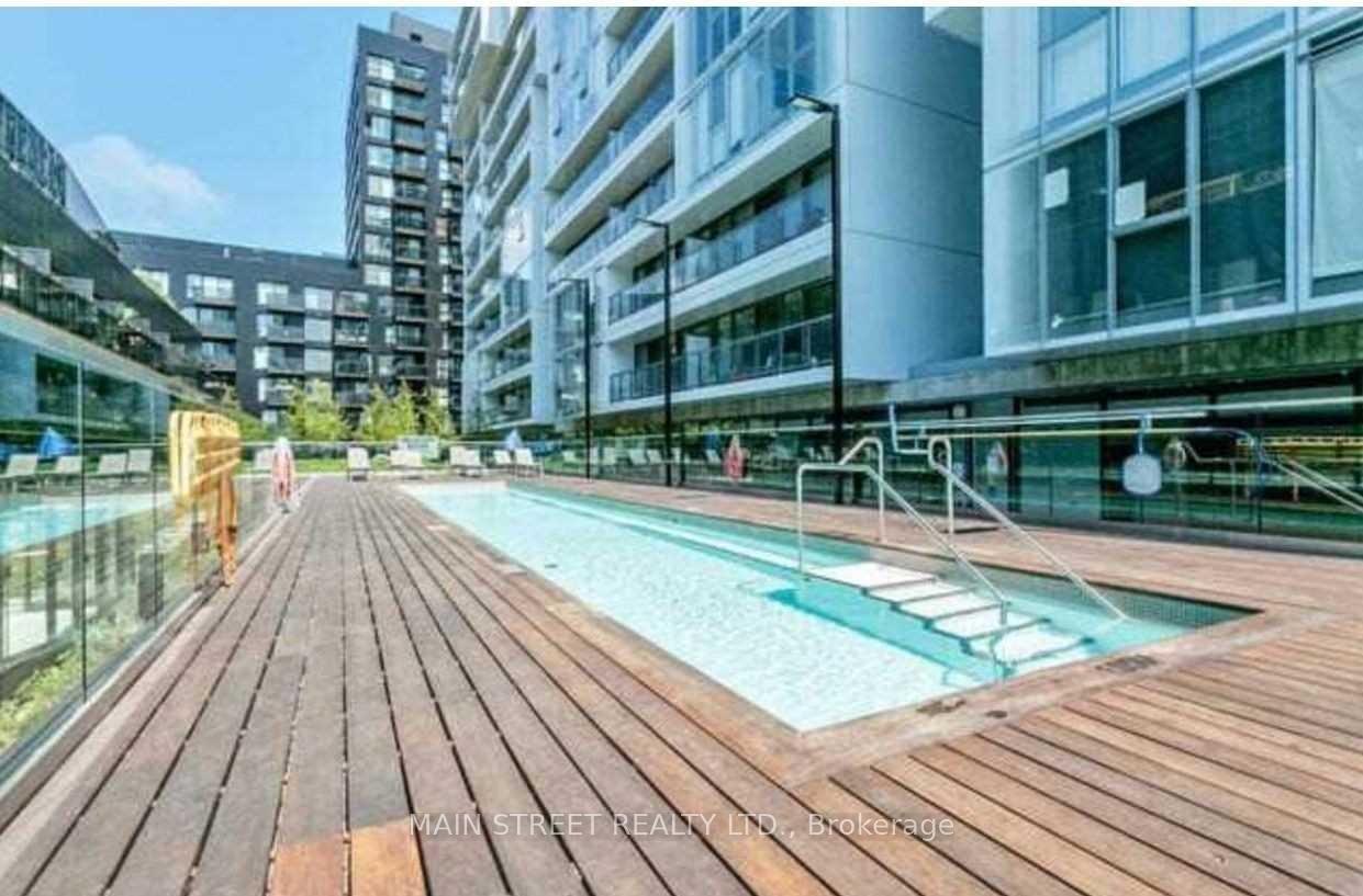 421 - 51 Trolley Crescent, Toronto C08, ON, exterior