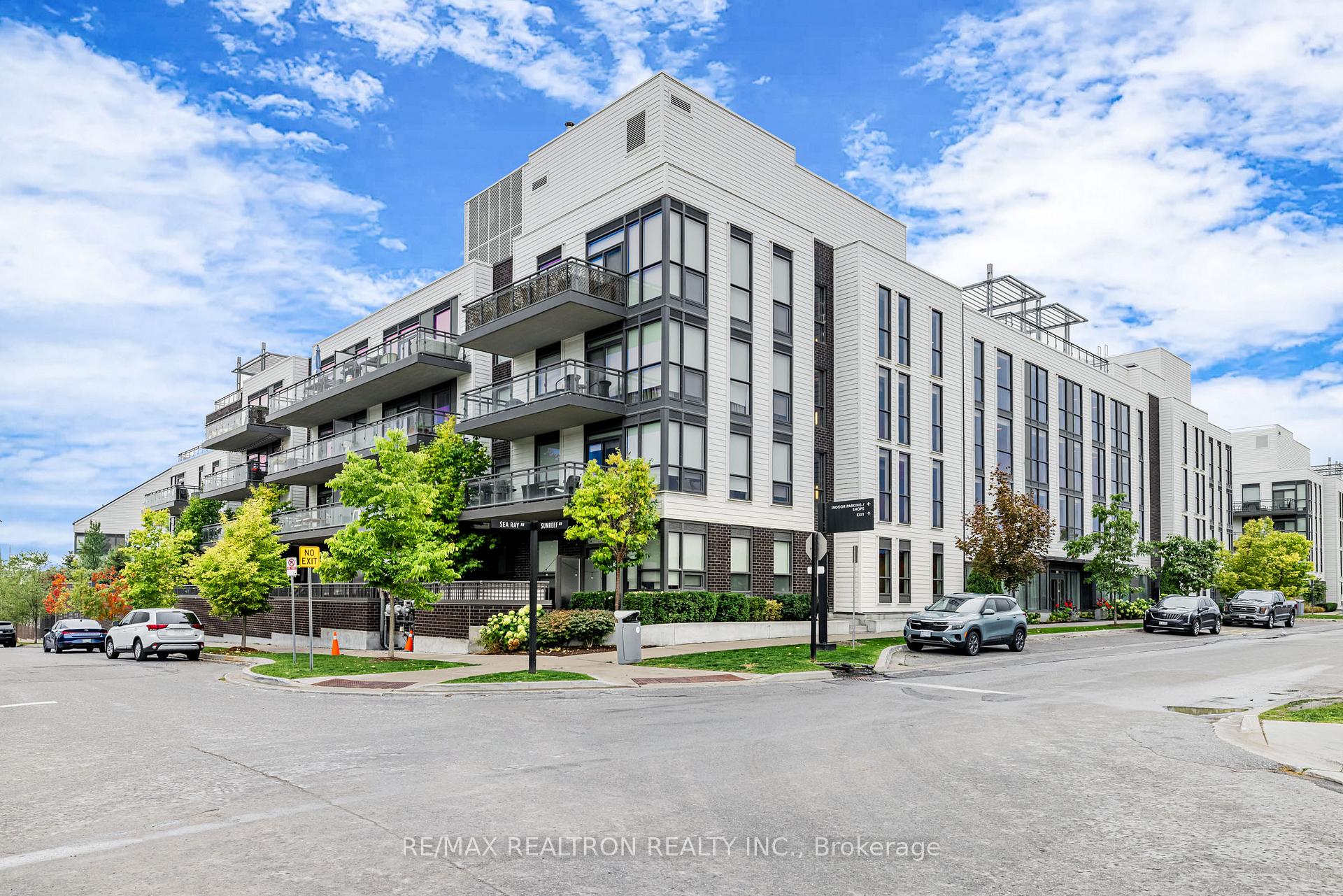 A109 - 241 Sea Ray Avenue, Innisfil, ON, exterior