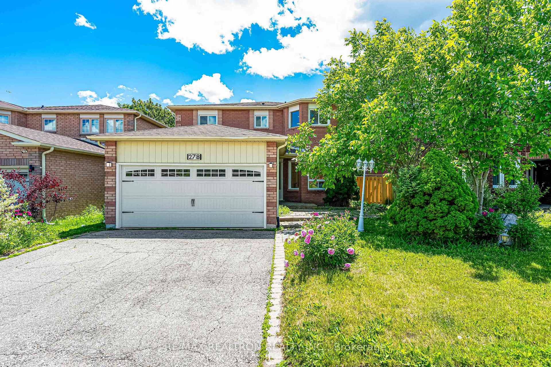 278 Bernard Avenue, Richmond Hill, ON, exterior