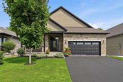 2208 Catherine Street, Clarence-Rockland, ON, exterior