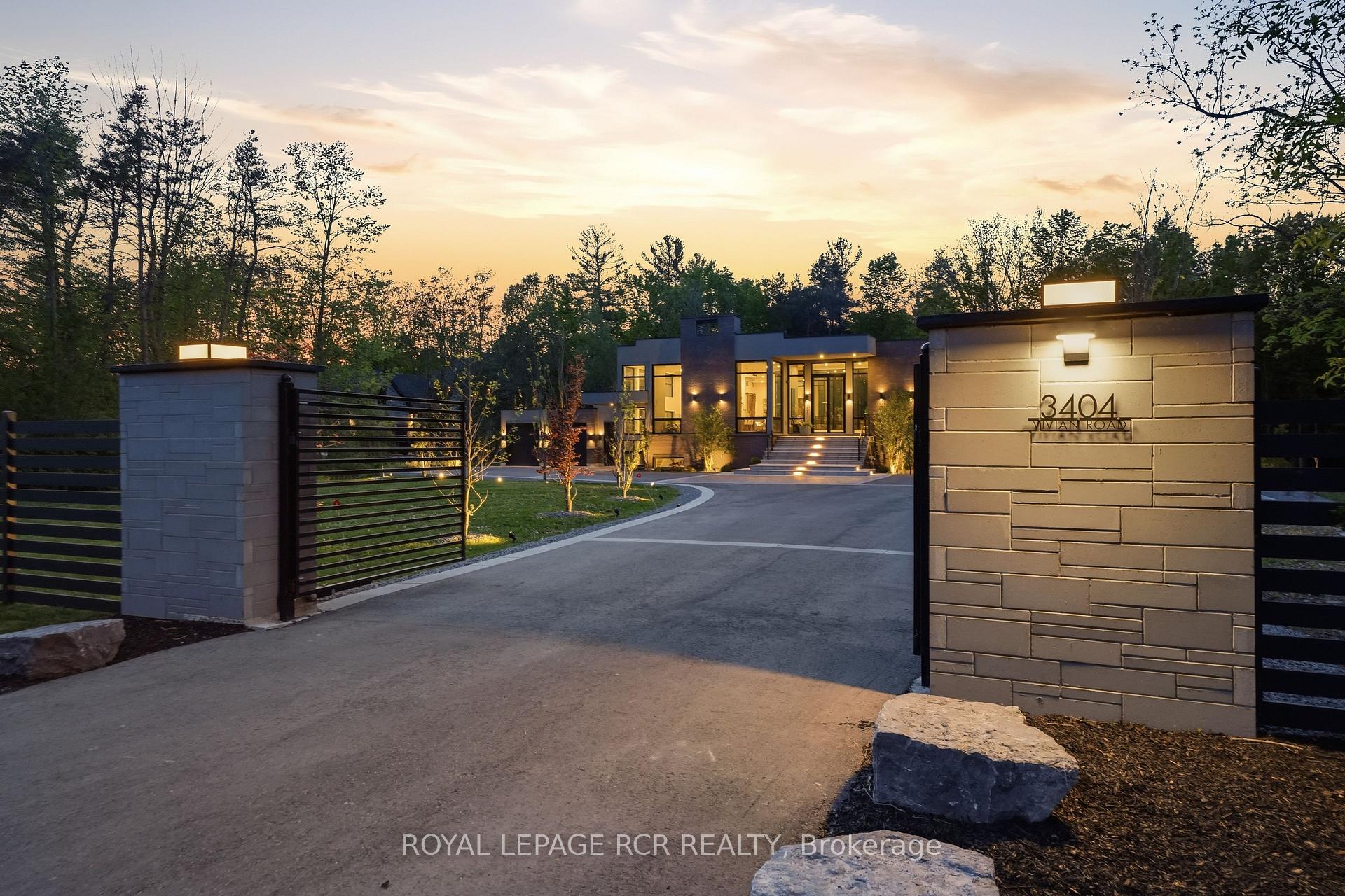 3404 Vivian Road, Whitchurch-Stouffville, ON, exterior