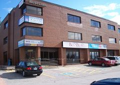 200 - 11 Ferris Lane, Barrie, ON, exterior