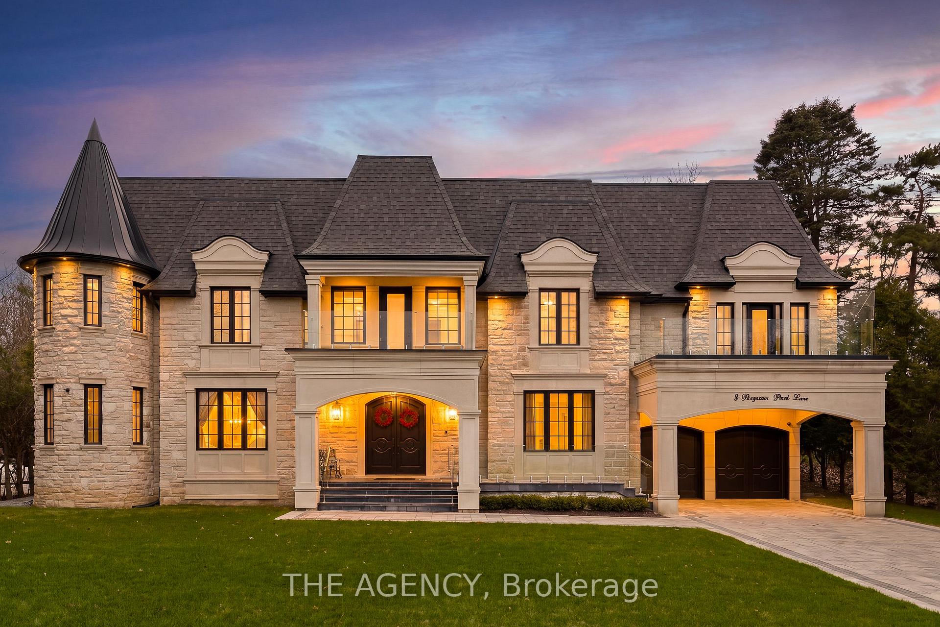 8 Bayview Park Lane, Richmond Hill, ON, exterior