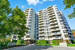 208 - 1201 North Shore Boulevard E, Burlington, ON, exterior