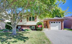 456 Ojibway Street, Woodstock, ON, exterior