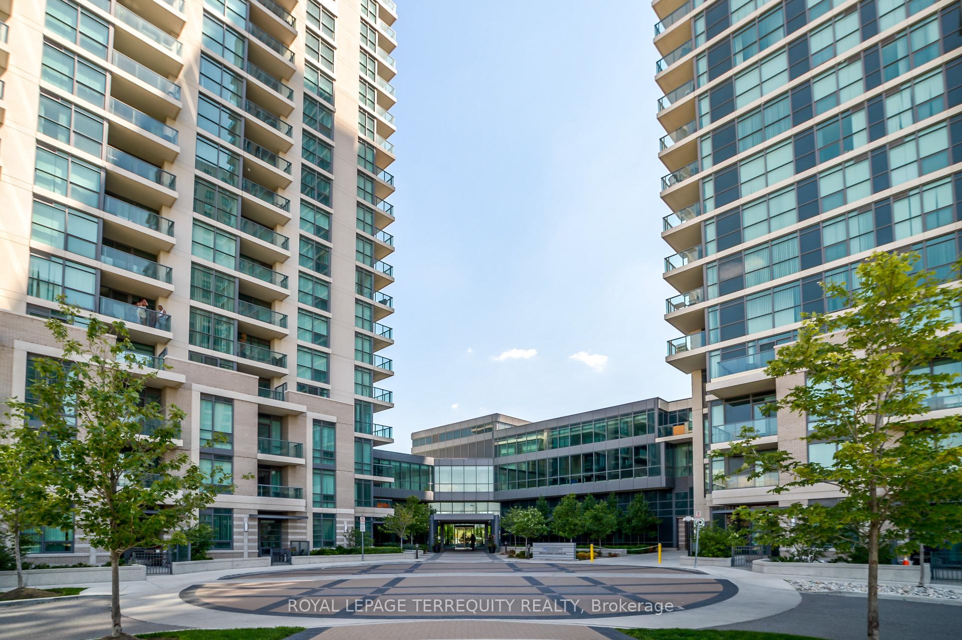 2810 - 215 Sherway Gardens Road, Toronto W08, ON, exterior