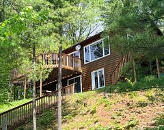 242B North Shore Road, Addington Highlands, ON, exterior
