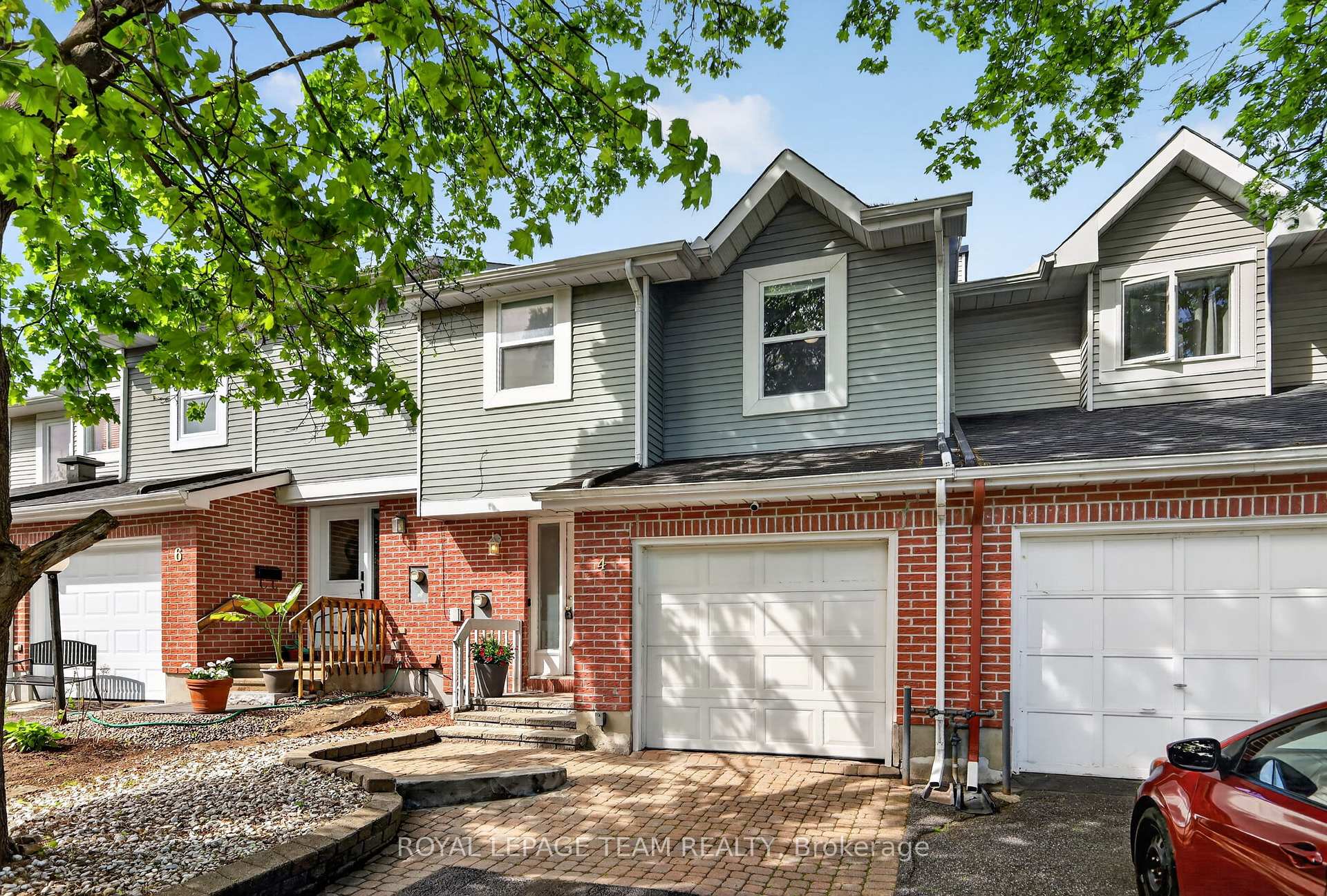 4 Mill Hill Road, Bells Corners and South to Fallowfield, ON, exterior