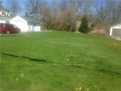 40 Tyler Street, Aurora, ON, exterior