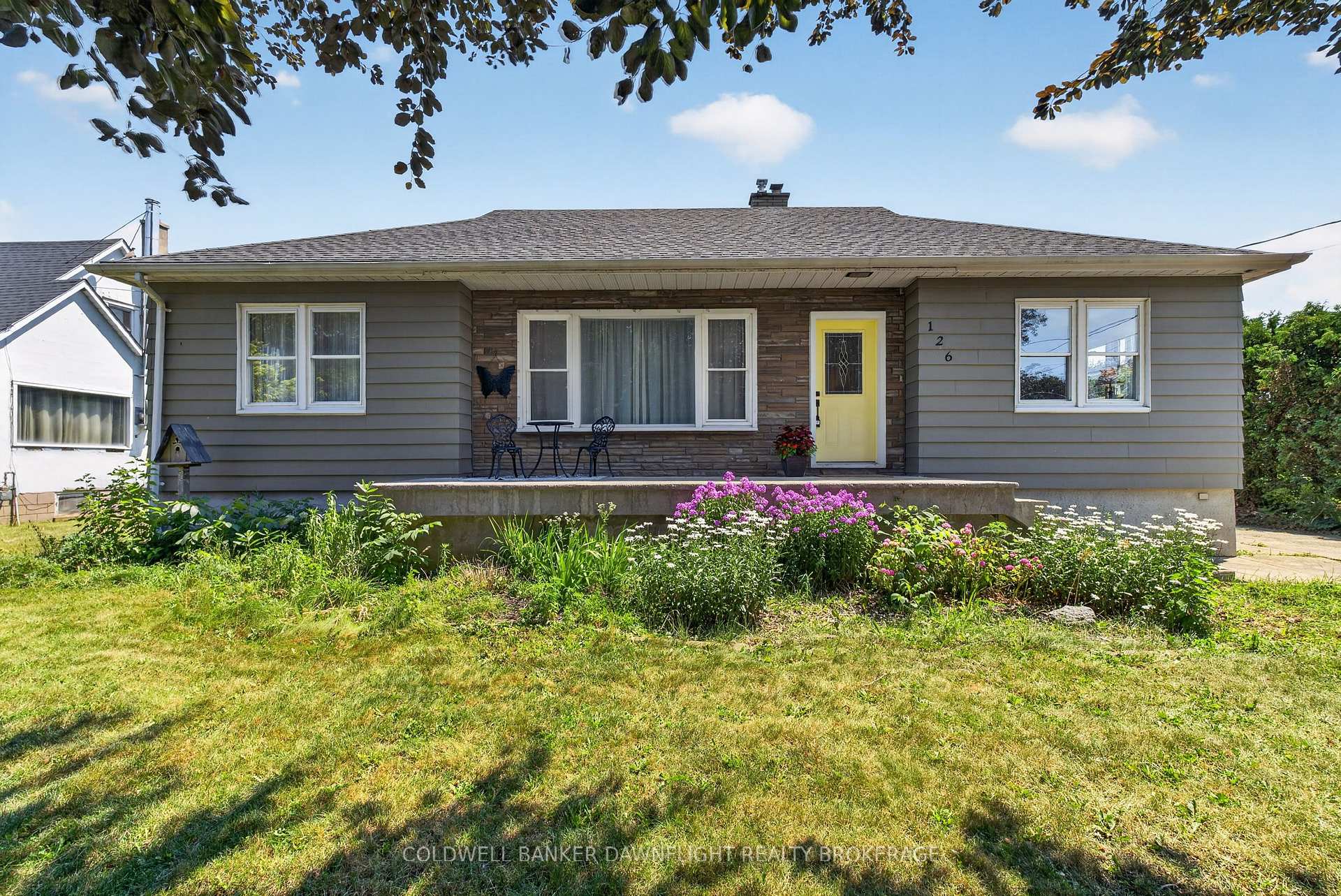 126 Centre Street, Bluewater, ON, exterior
