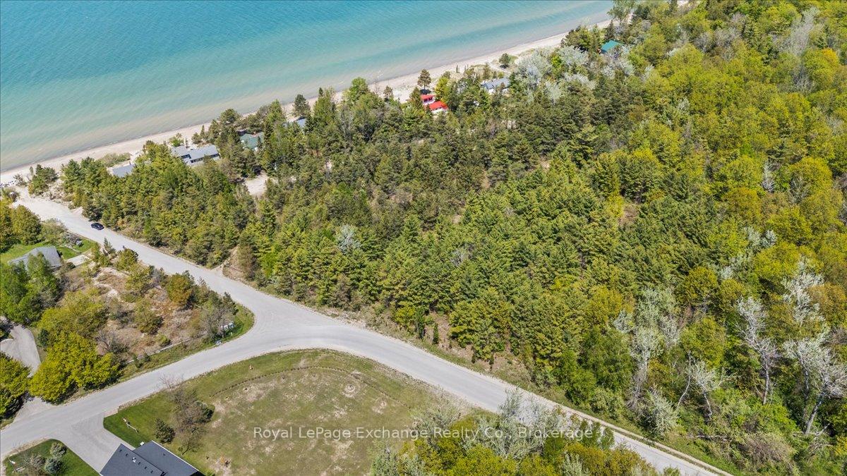 378 6 Concession W, Huron-Kinloss, ON, exterior