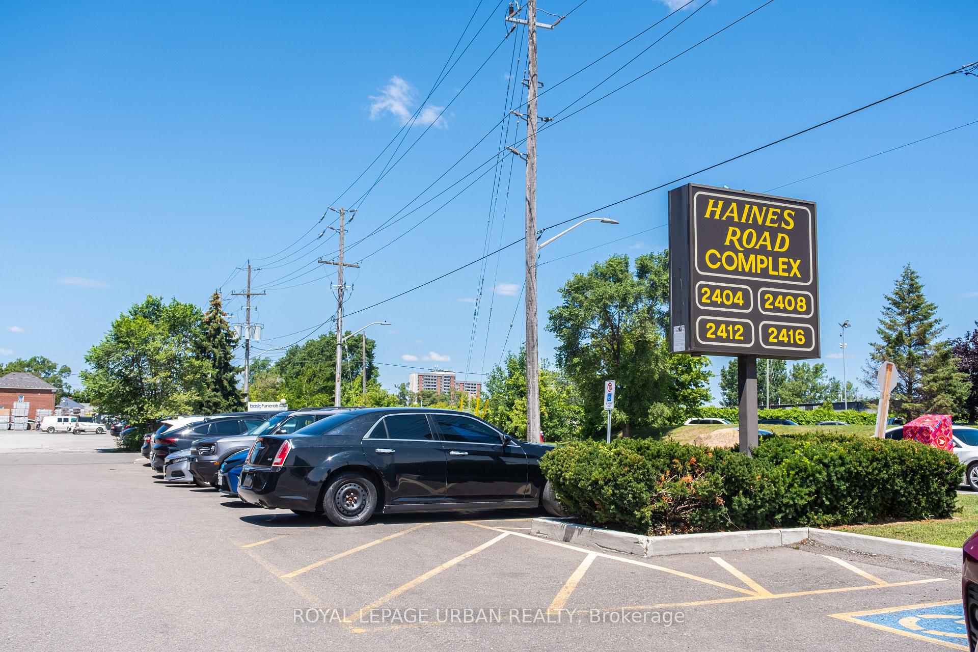 4 - 2416 Haines Road, Mississauga, ON, exterior